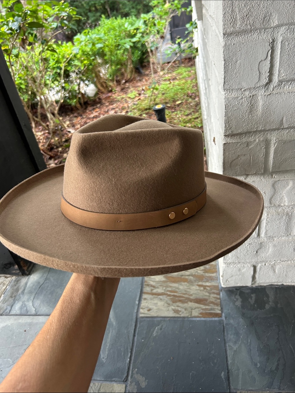 Gigi pip LUCA PENCIL BRIM TEARDROP FEDORA - TAN BLEMISHED - Picture 3 of 5